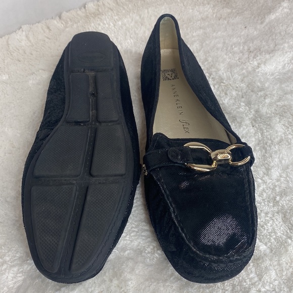 ANNE KLEIN "Myles " Black Snake Skin Loafers Gold Bit 9 - Picture 5 of 10